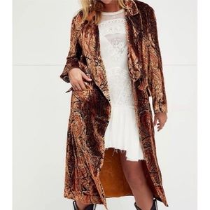 Beautiful paisley velvet duster!!!